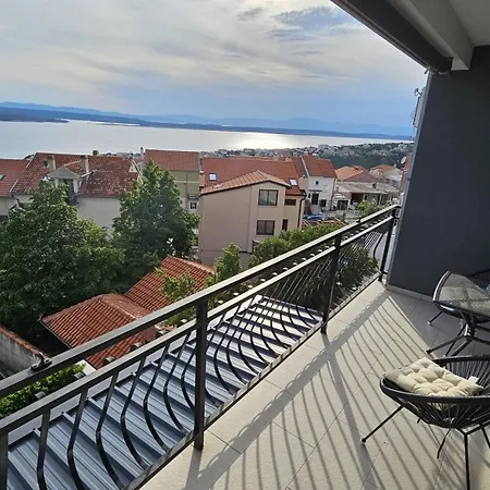 Acapella Apartment *