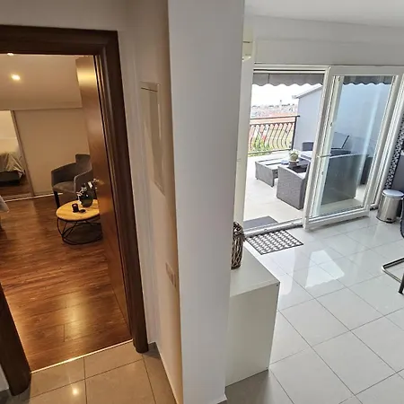 Acapella Apartment