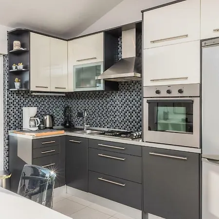 Acapella * 茨里克韦尼察