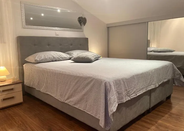 Acapella Διαμέρισμα *