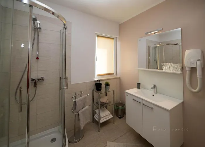 Acapella Διαμέρισμα *